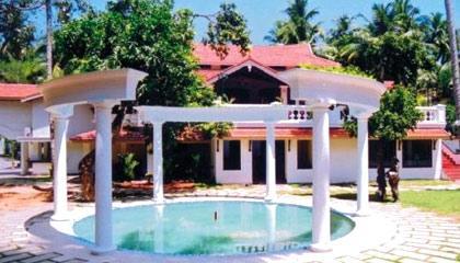 Hotel Chanakya Thiruvananthapuram Екстериор снимка