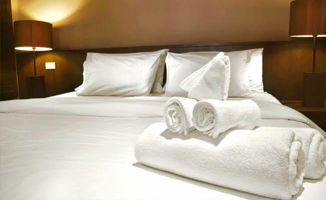 Hotel Chanakya Thiruvananthapuram Екстериор снимка